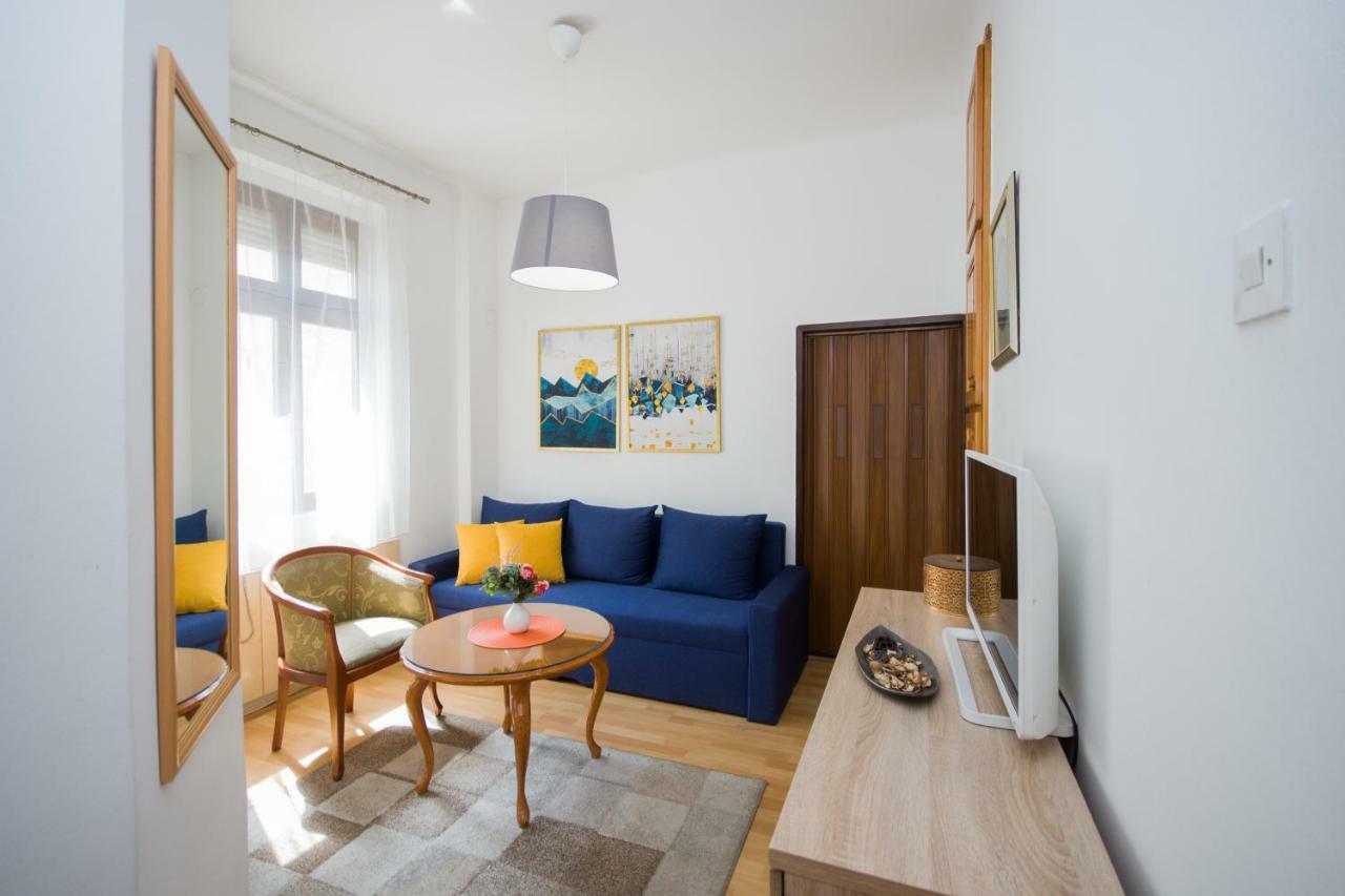 Downtown Star Apartment Belgrado Exterior foto